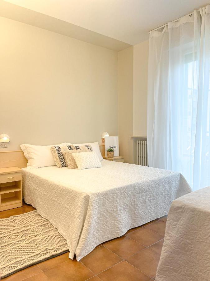 Americana Beach House Римини Экстерьер фото