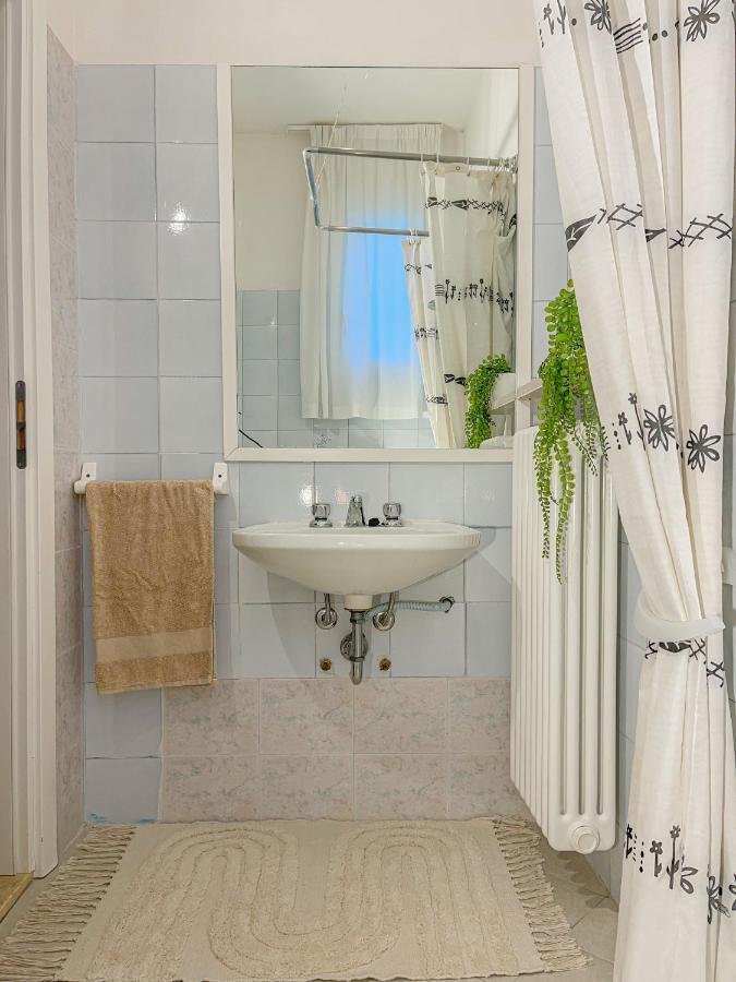 Americana Beach House Римини Экстерьер фото